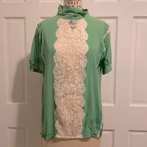 Dolce and gabbana Vintage size 46 green lace top